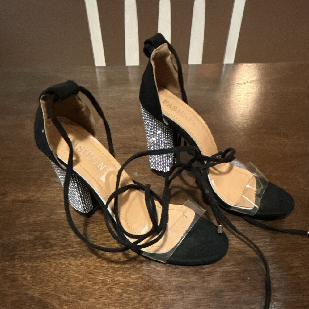 Women’s Black Strappy Lace-Up Open Toe Ankle Strap Rhinestone Block Heel 7.5